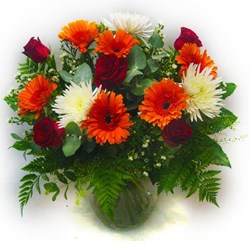 חם בלב- זר פרחים ורדים עם ליאנטוס בצבע סגול ולבן